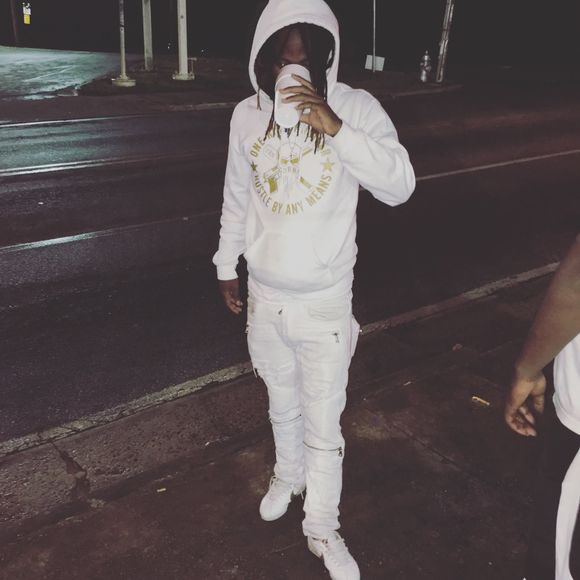 Meet your Posher, Julian - Picture 1 of 1